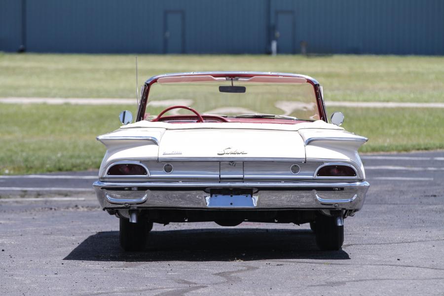  Ford Galaxie Special Sunliner 1960 года  (фото 2 из 9)